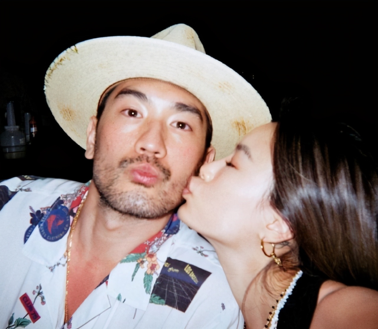 bella被高以翔家人取关仍晒照!哥们霸气内涵,粉丝直呼解气
