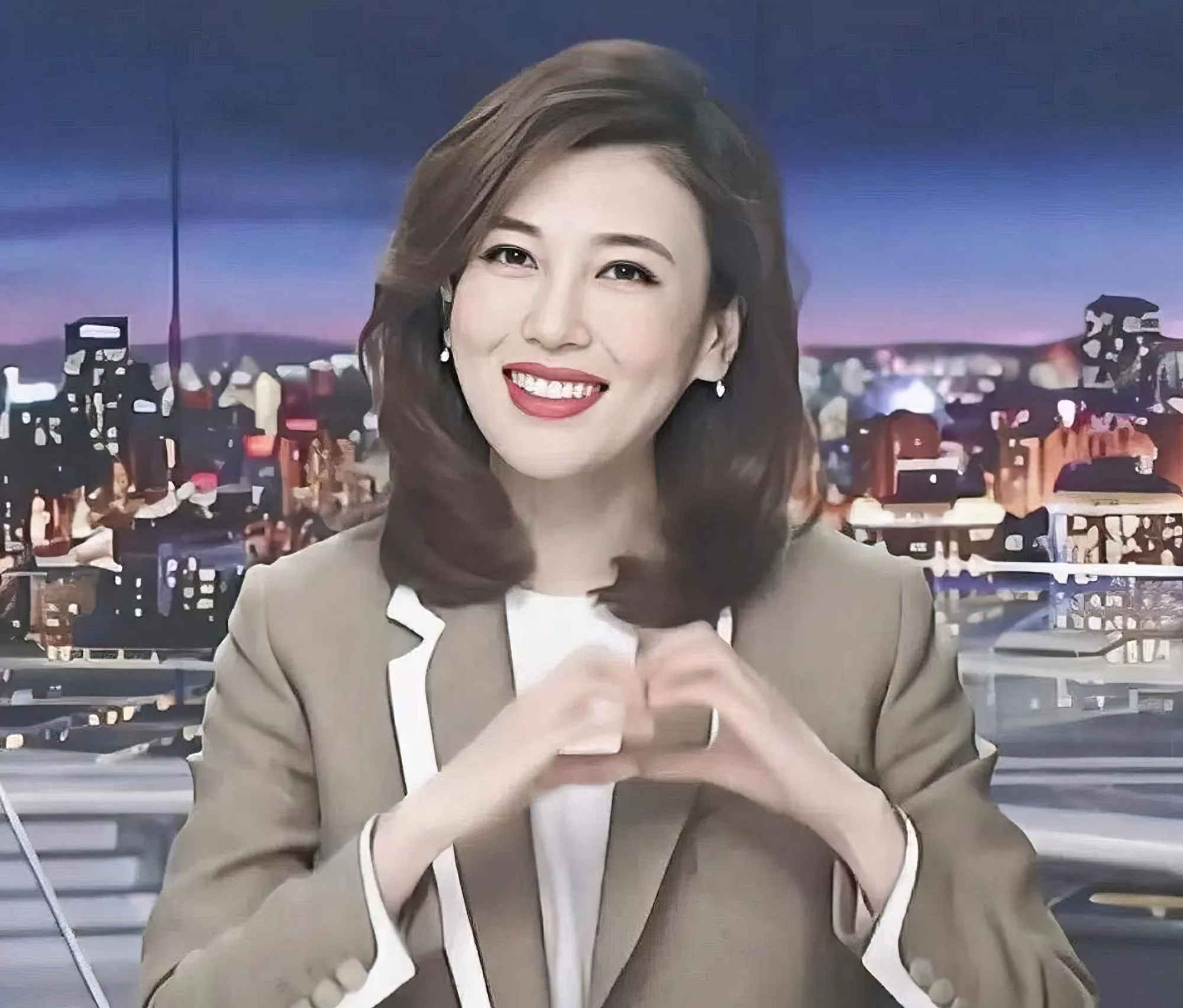 钟南山看好的李红,才貌兼备,却被传丈夫性侵入狱,公公诈骗获刑