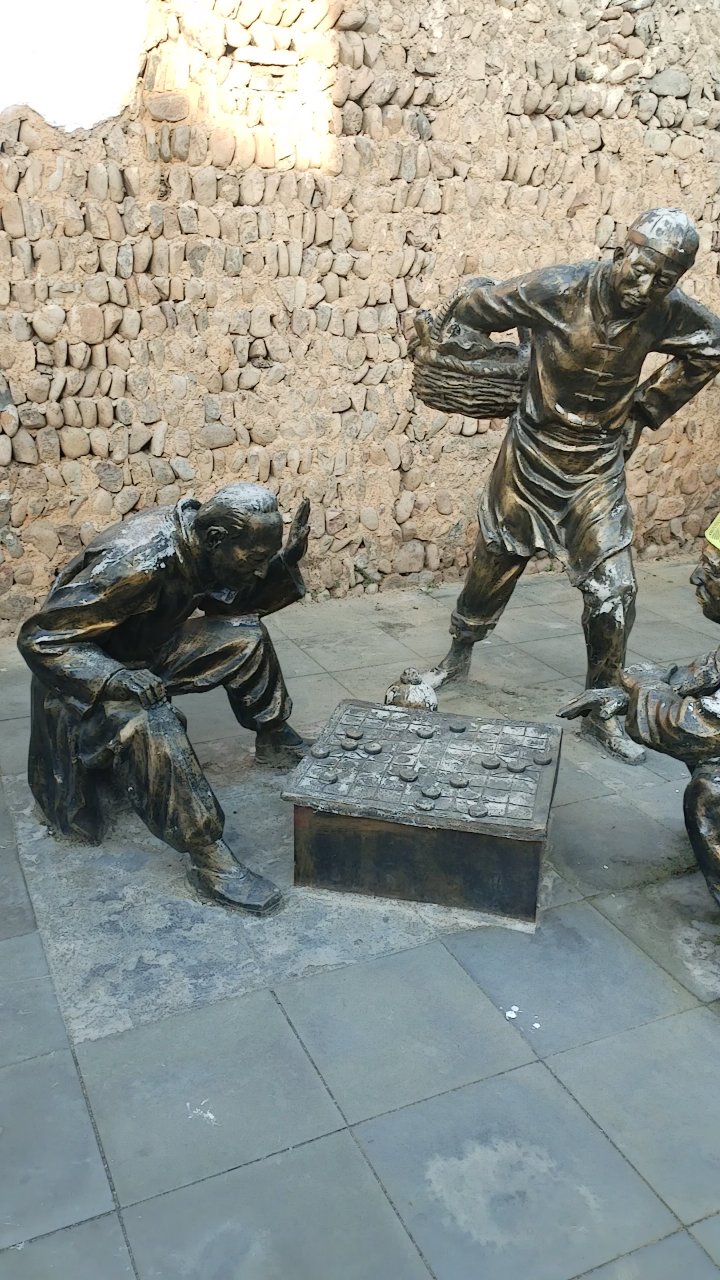 古代下棋像,下象棋益智?