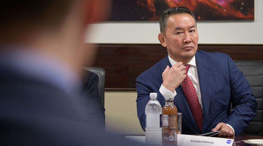 案例:这位总统曾为我国送来3万只羊,如今涉嫌贪腐18亿令人唏嘘