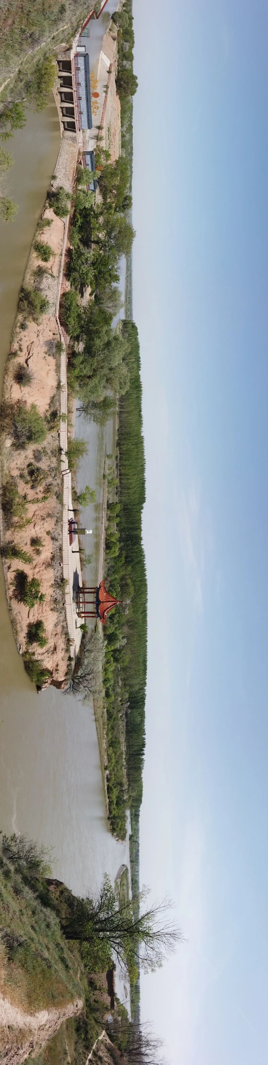 美丽新疆——察布查尔大渠龙口