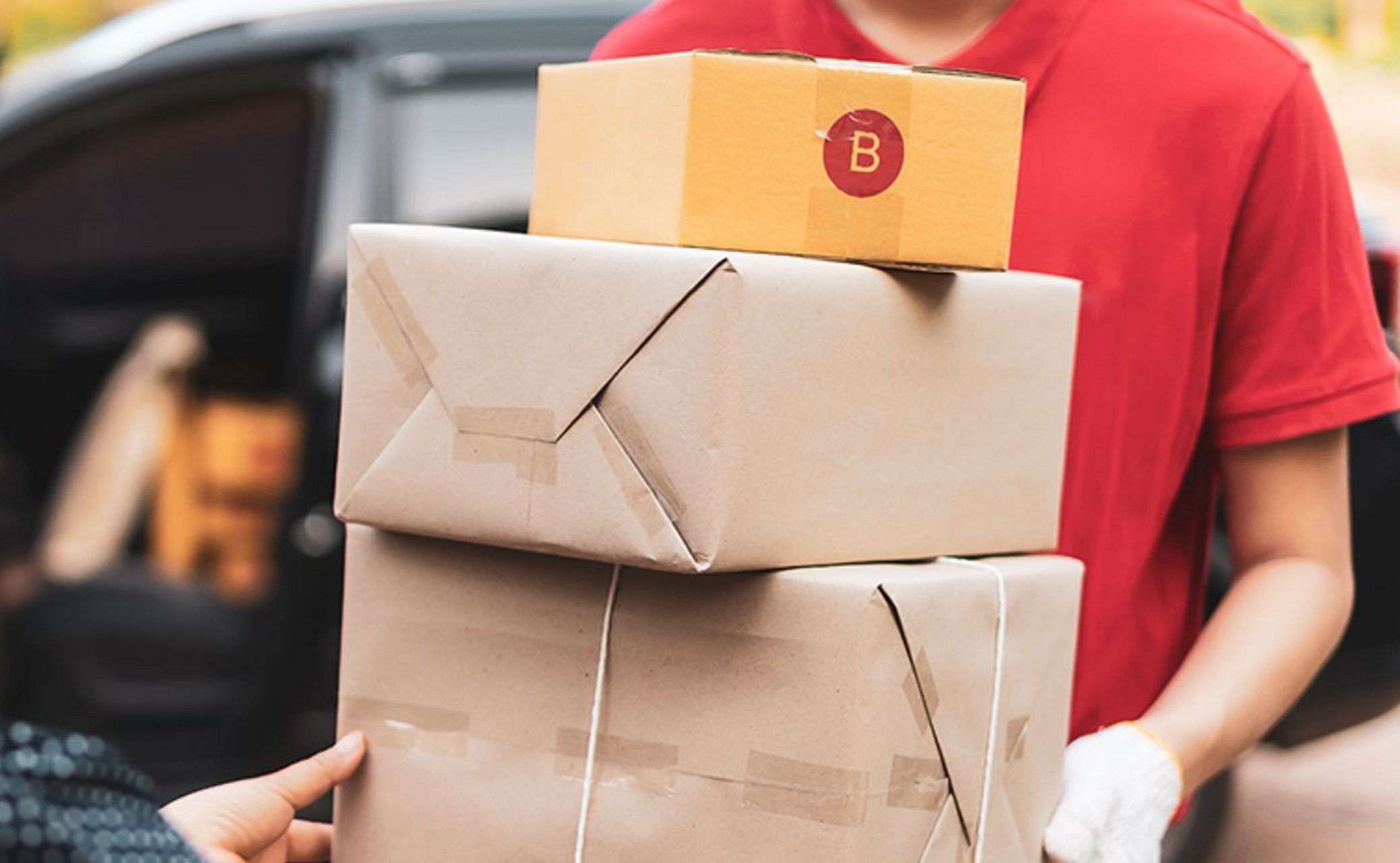 2021年加拿大邮政营收超4亿加元!投资4.7亿加元新建包裹处理中心!