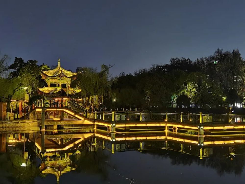 昆明适合夜游的景点?