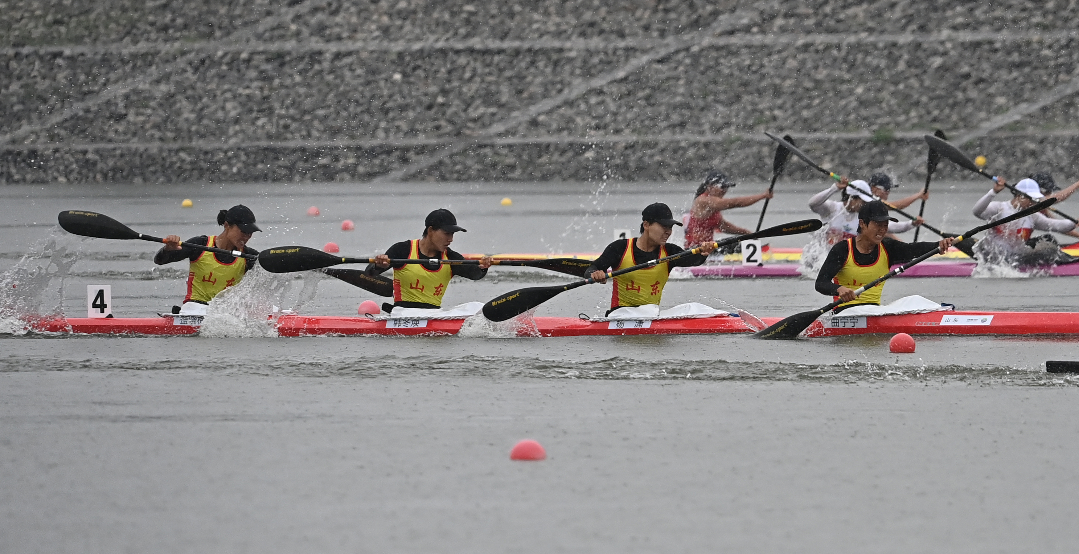 皮划艇静水——女子500米四人皮艇决赛赛况