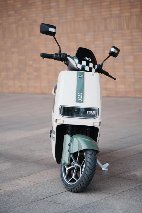 小刀电动车航天动力系大g:性能强悍骑过难忘,霸气侧漏酷行专属