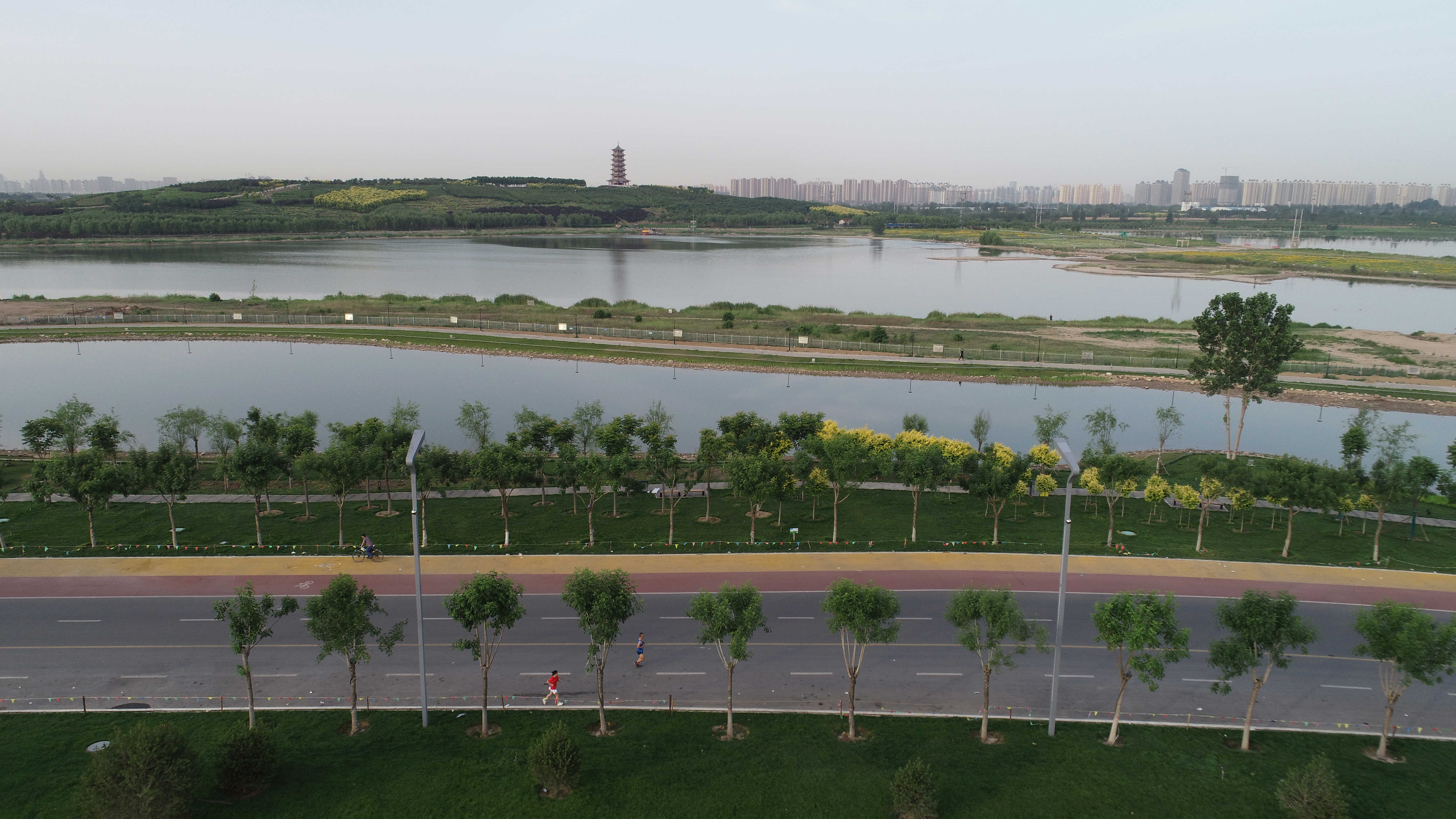 石家庄滹沱河公园图片