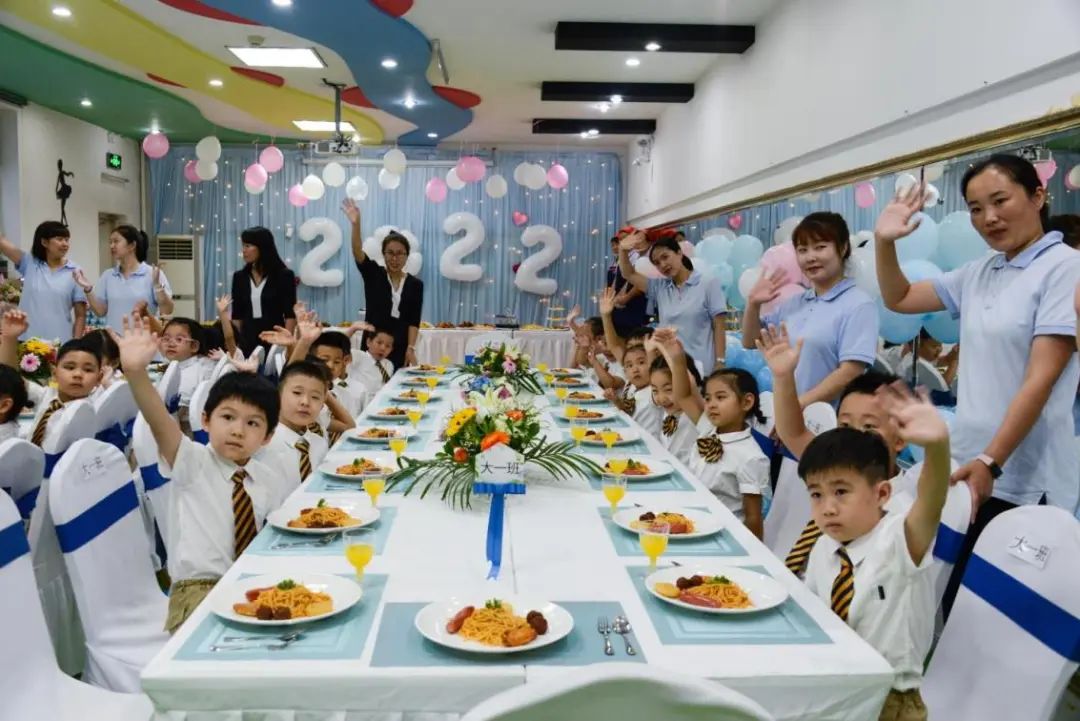 卓锦万代兰幼稚园图片