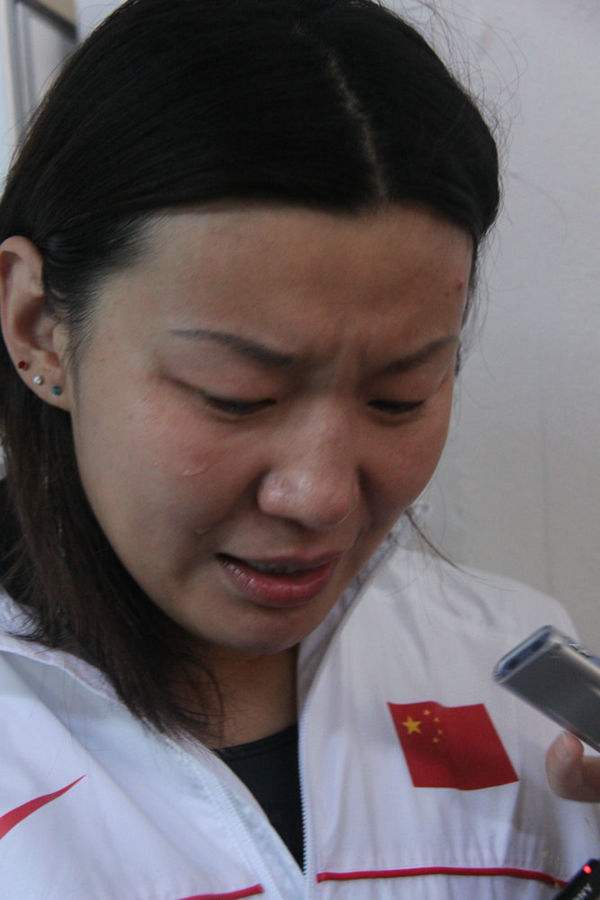 "亚洲蝶后"周雅菲:嫁丧妻莫科,被莫科前岳父母当女儿
