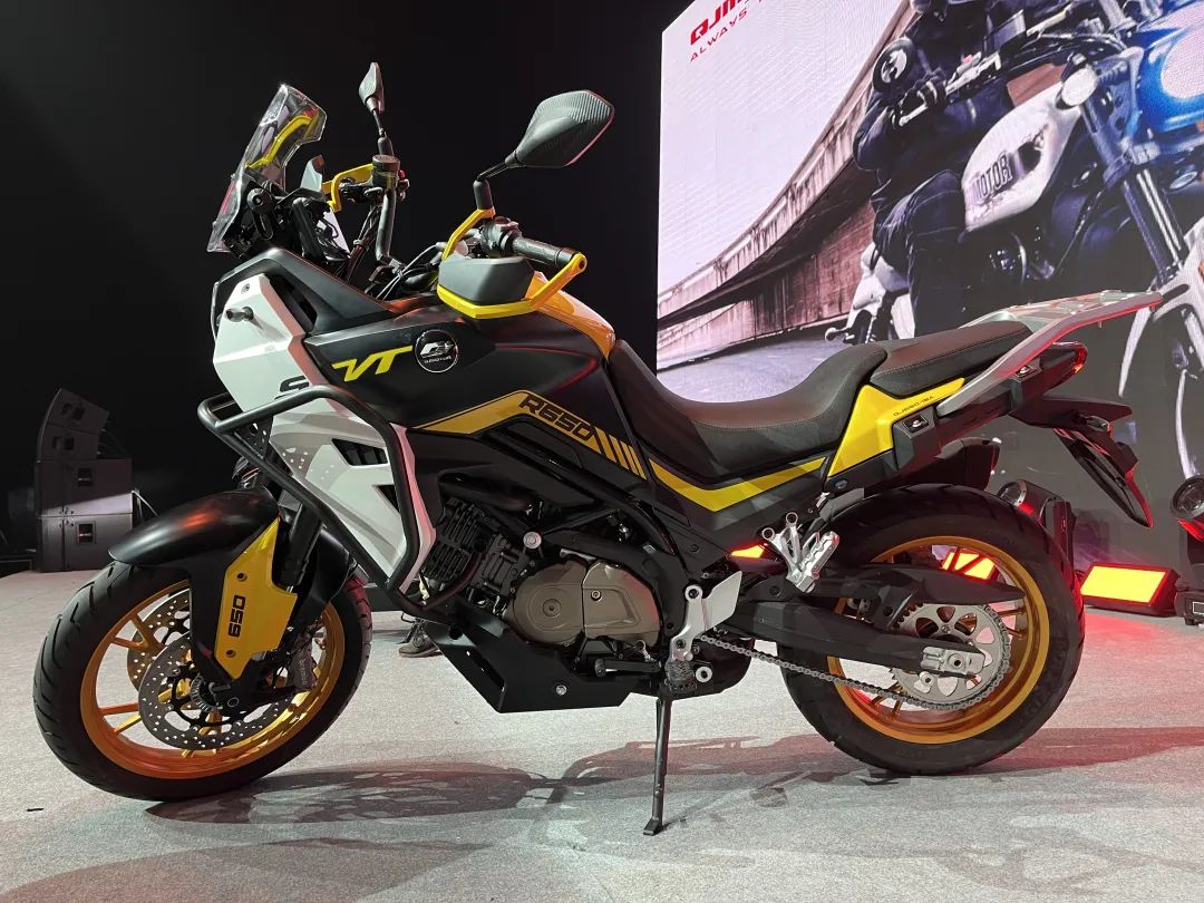 钱江春季发布会多车发布混动踏板v2adv亮相赛600再升级