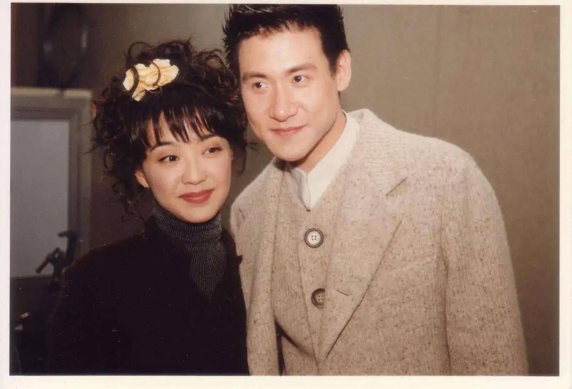 陈慧娴感情路坎坷初恋男友出轨与张学友无缘她选择自由独立