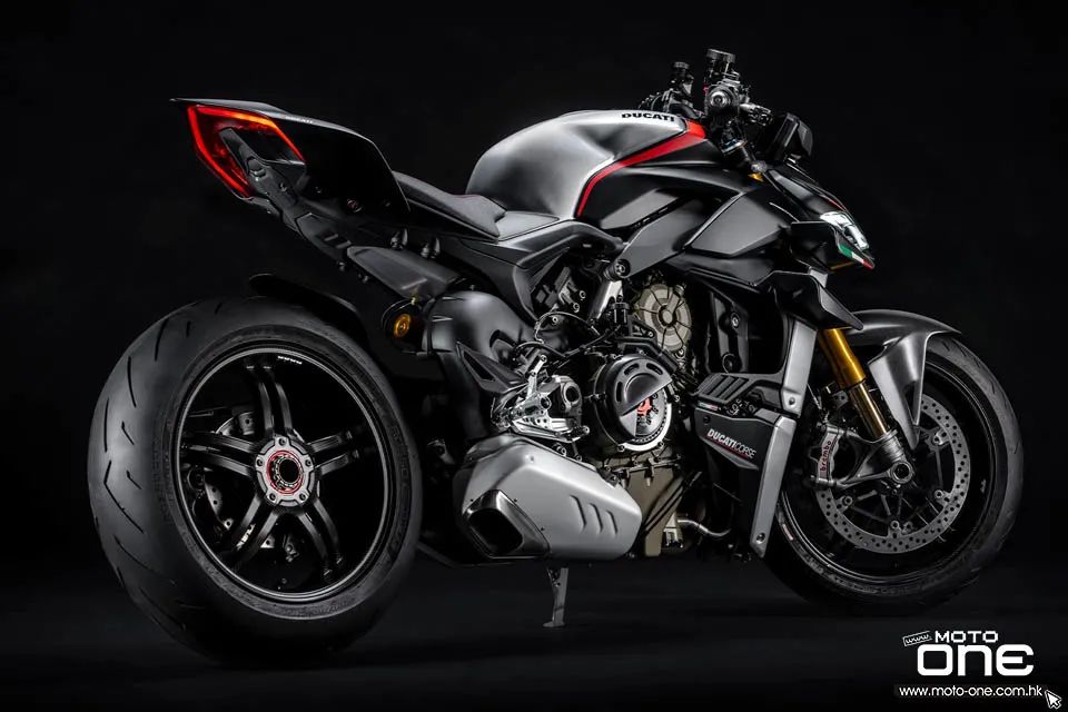 賊帥的2022 ducati streetfighter v4 sp-最強街頭戰士