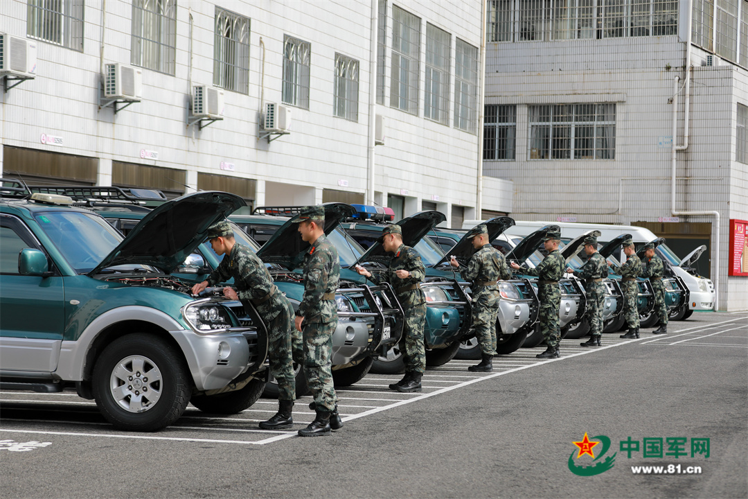 部队车场日活动怎么过?武警这个支队告诉你