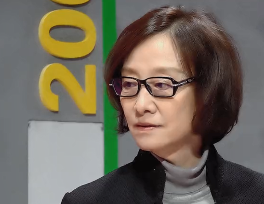 杨希中国女排5连冠的功臣公公是开国大校如今成为首席富姐