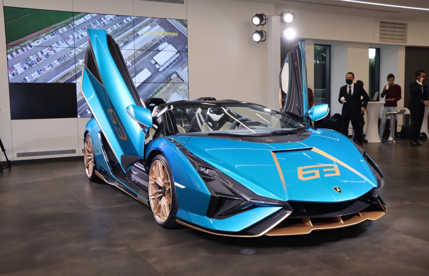 超跑中稀有物种,全球限量19部的兰博基尼sian roadster