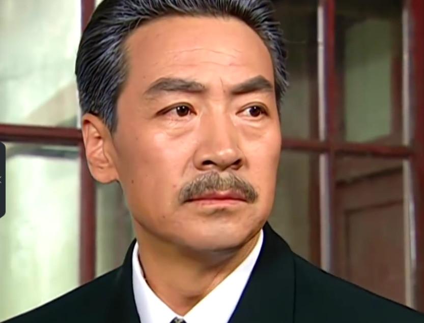 情深深雨蒙蒙:尔豪并不是陆家的孩子,李副官早就知道,细思极恐