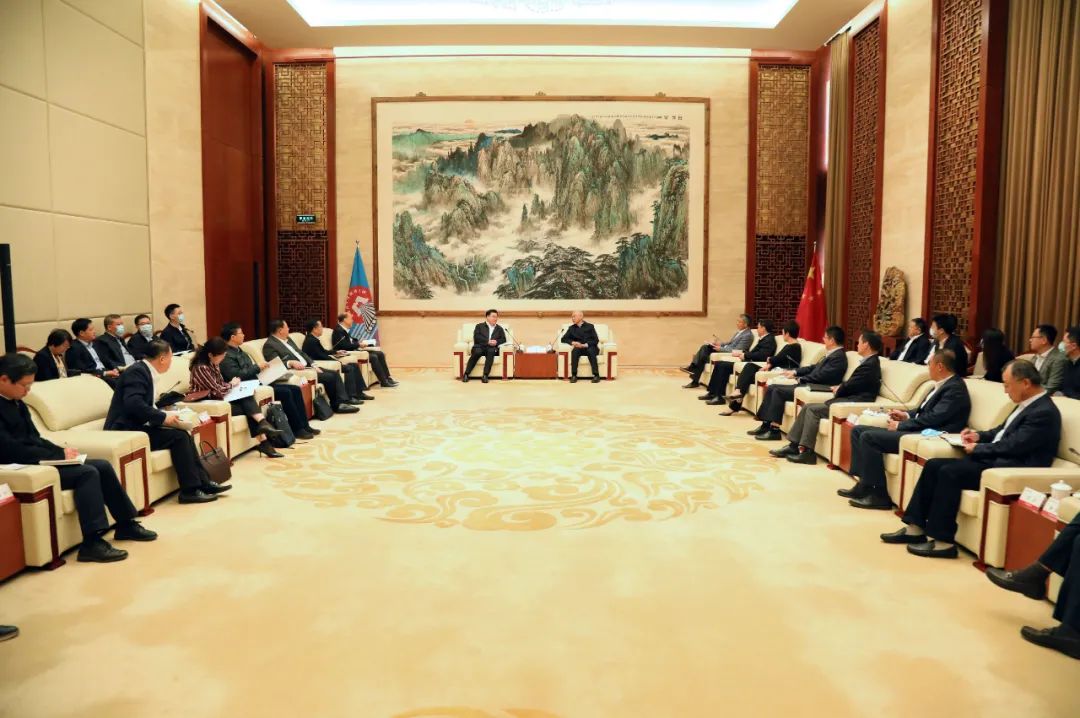 唐复平与福建省委副书记,厦门市委书记胡昌升举行工作会谈