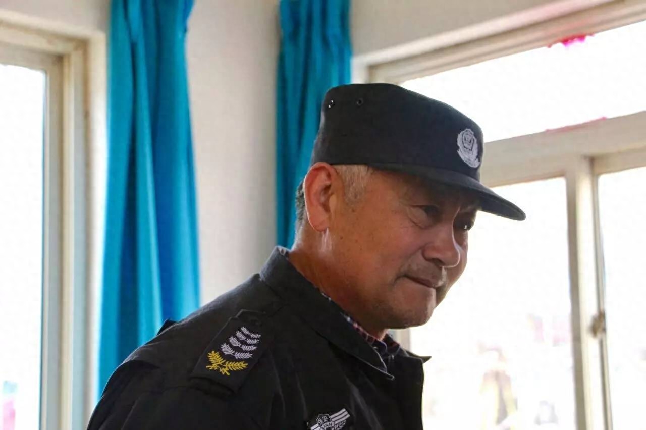 回顾"杀人魔王"魏振海:手榴弹炸死两名警察,死刑前竟仰天大笑