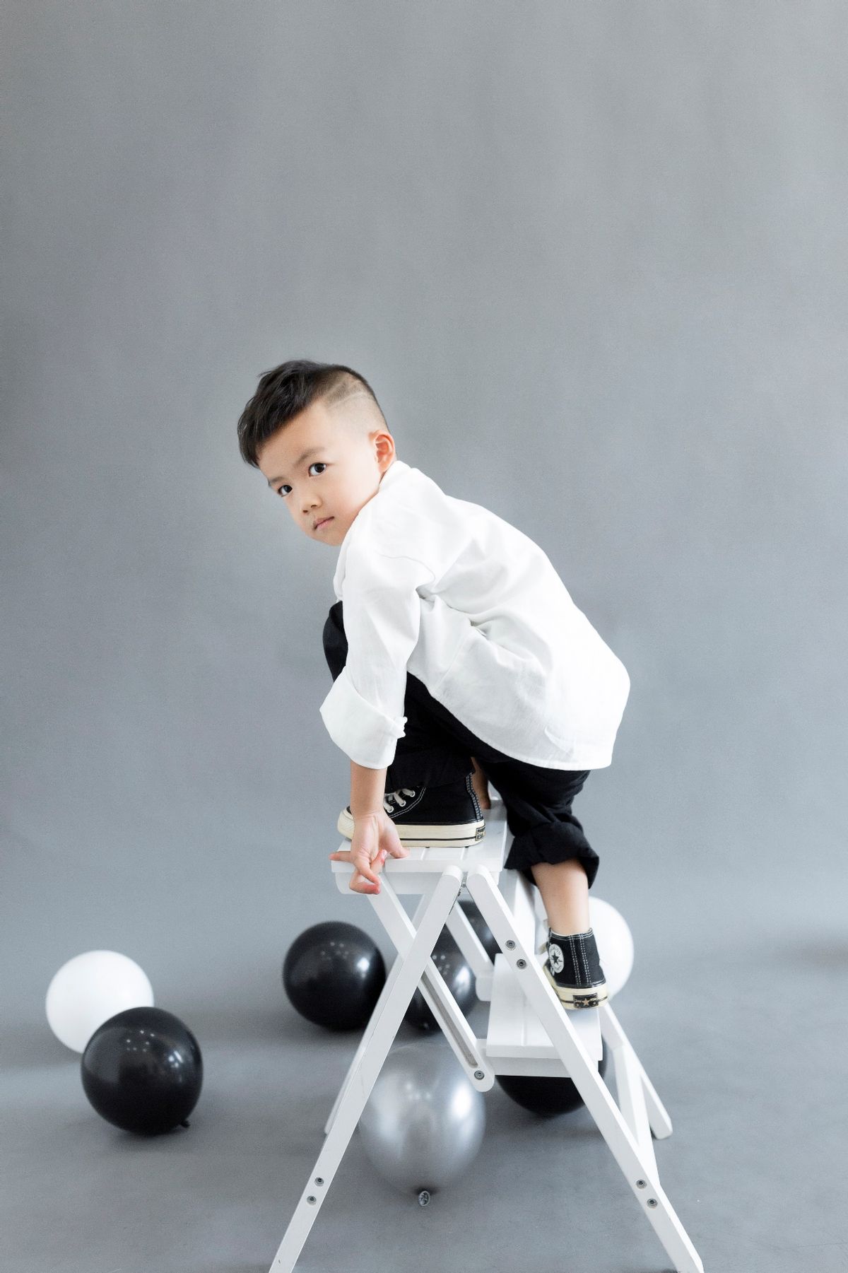 王梓熙荣获第六届澳门国际少儿时装周江门站超人气总亚军