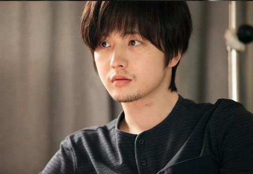 还是完美童颜!"搞笑一家人"敏浩电影复出,演技细腻被夸