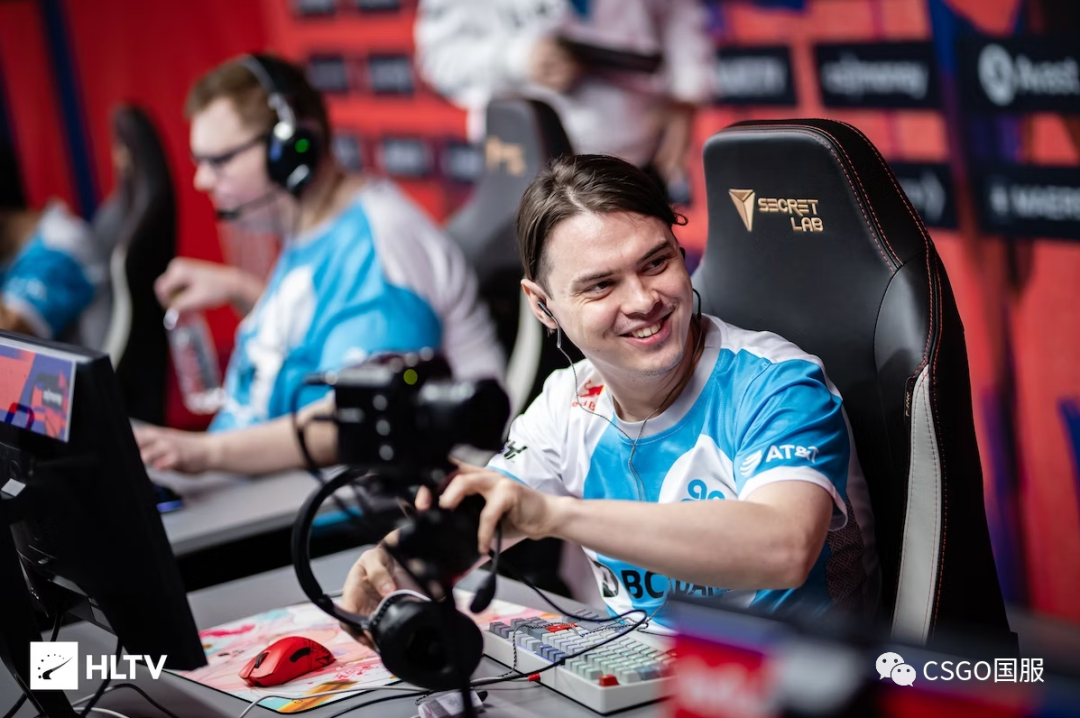 【FaZe、Vitality轻松取胜，C9三图战胜NaVi，coL连赢14局惊天逆转】