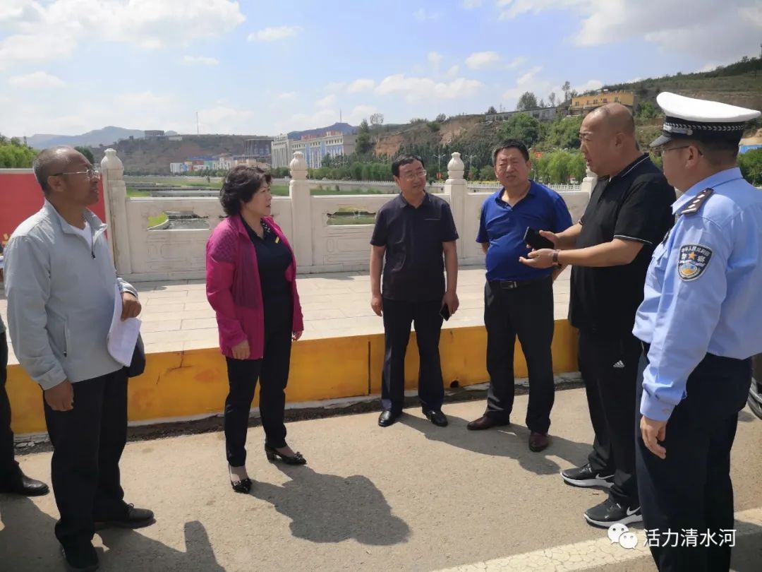 【要闻】云霖琼深入城关镇督查指导创城工作