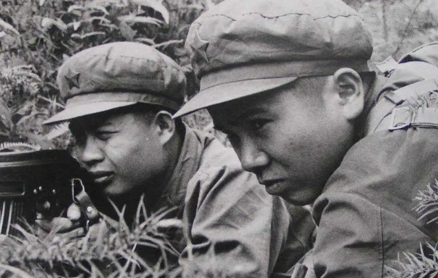 对越反击我军逼近河内,黎笋集团神经紧绷,发出两条关键命令