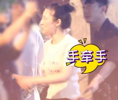 高云翔换父女照头像引关注,仍保留与董璇亲密照,疑欲借女儿复合
