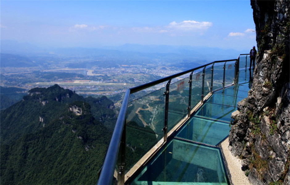 張家界4天3晚大峽谷玻璃橋天門山旅遊攻略