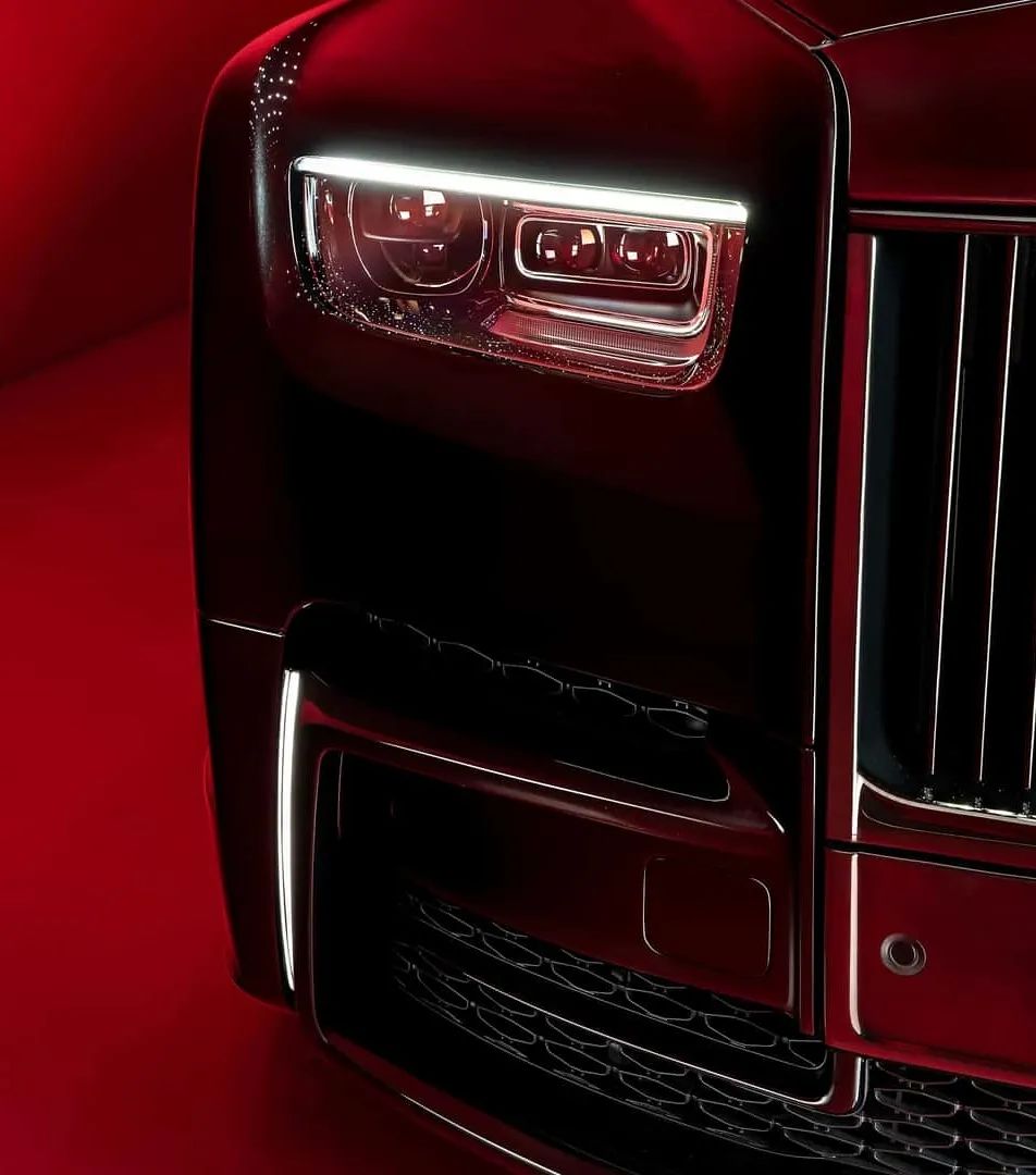 年轻大佬会喜欢的劳斯莱斯幻影