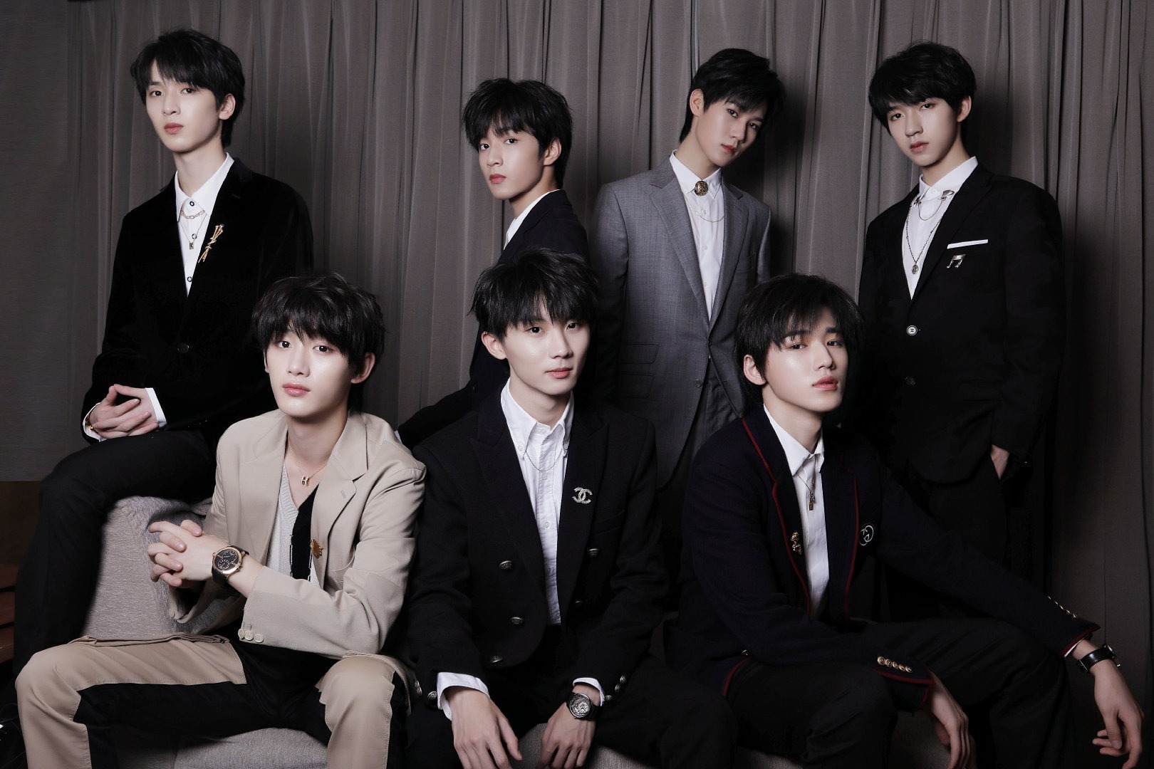 登央视春晚,频上综艺,代言不断,tfboys后下一个顶流男团来了?