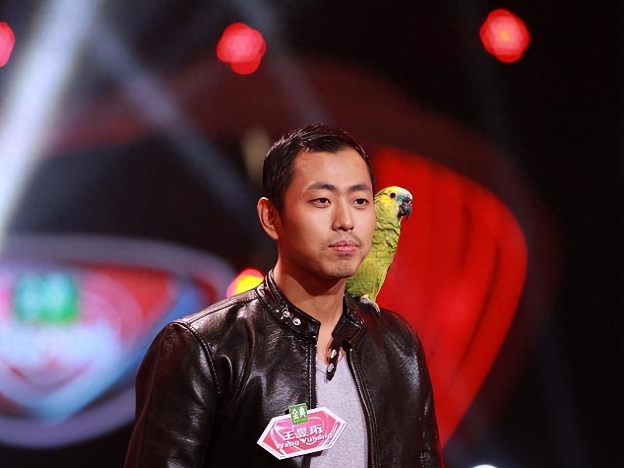 回顾"最强大脑"王昱珩:清华毕业后从没工作过,他却把生活过成了诗