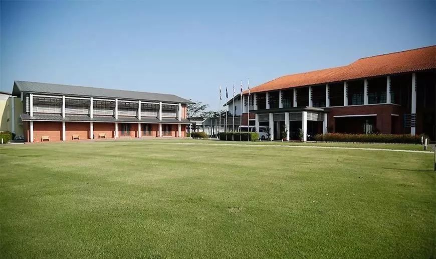 浅析19世纪砂拉越王国各民族之间存在的隔阂与误解