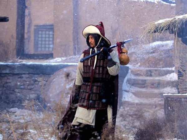 山神庙里林冲喝着冷酒,山神庙外大雪漫天,为什么我觉得惬意?