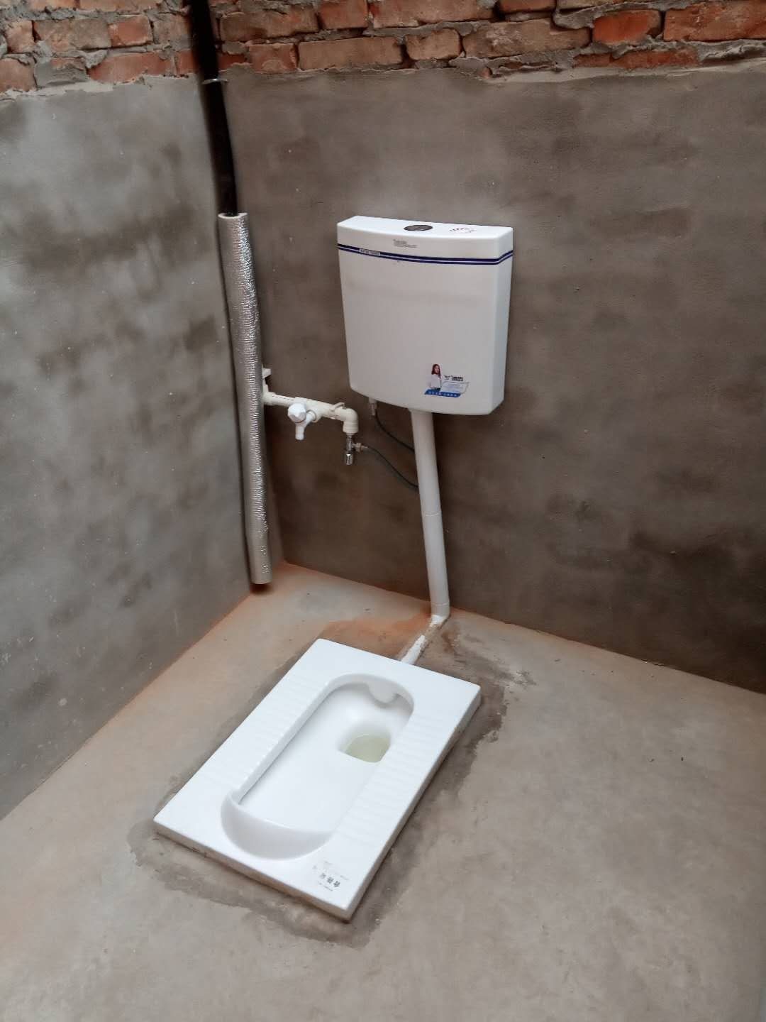 普通农村厕所外观图片图片