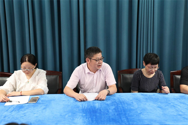 桐城中学组织系列活动庆祝教师节