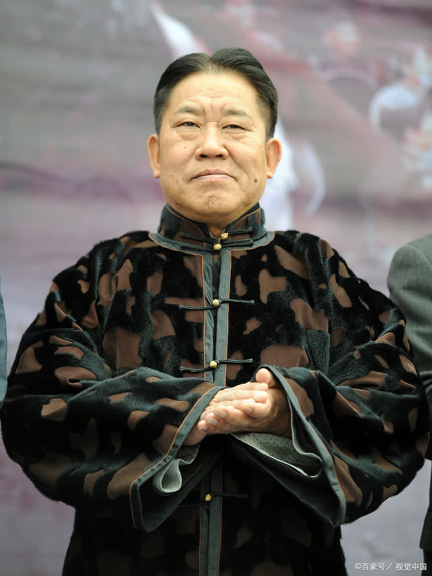 杜旭东录制生日视频引热议,警醒公众人物责任担当