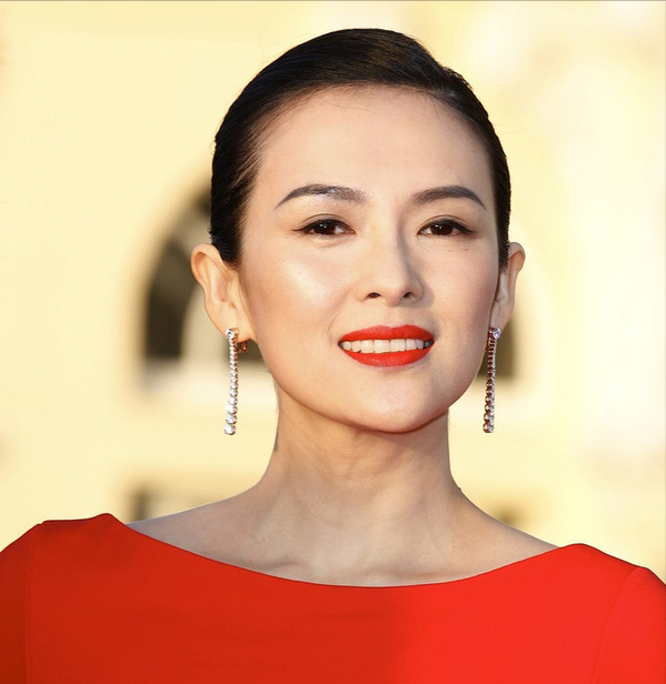 强行装嫩的八位女明星,章子怡,周迅在列,扮相太过辣眼睛