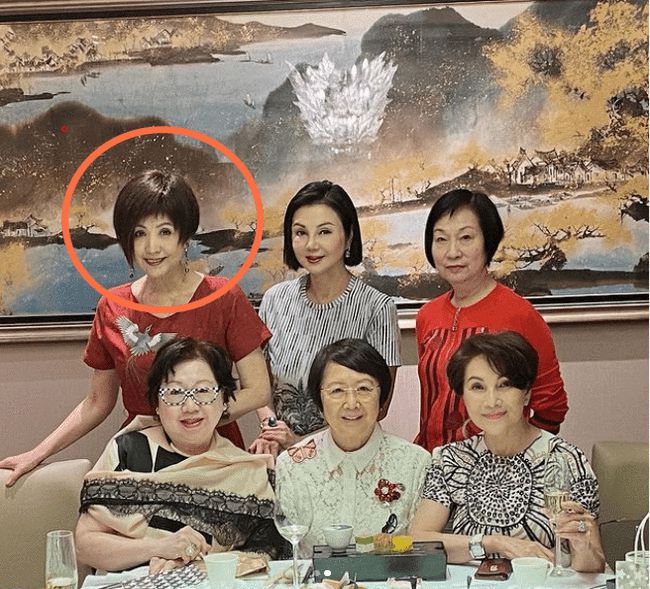 霍英东儿媳陈琪琪为好友庆生!戴红宝石戒指超显富贵,曾舍命护子