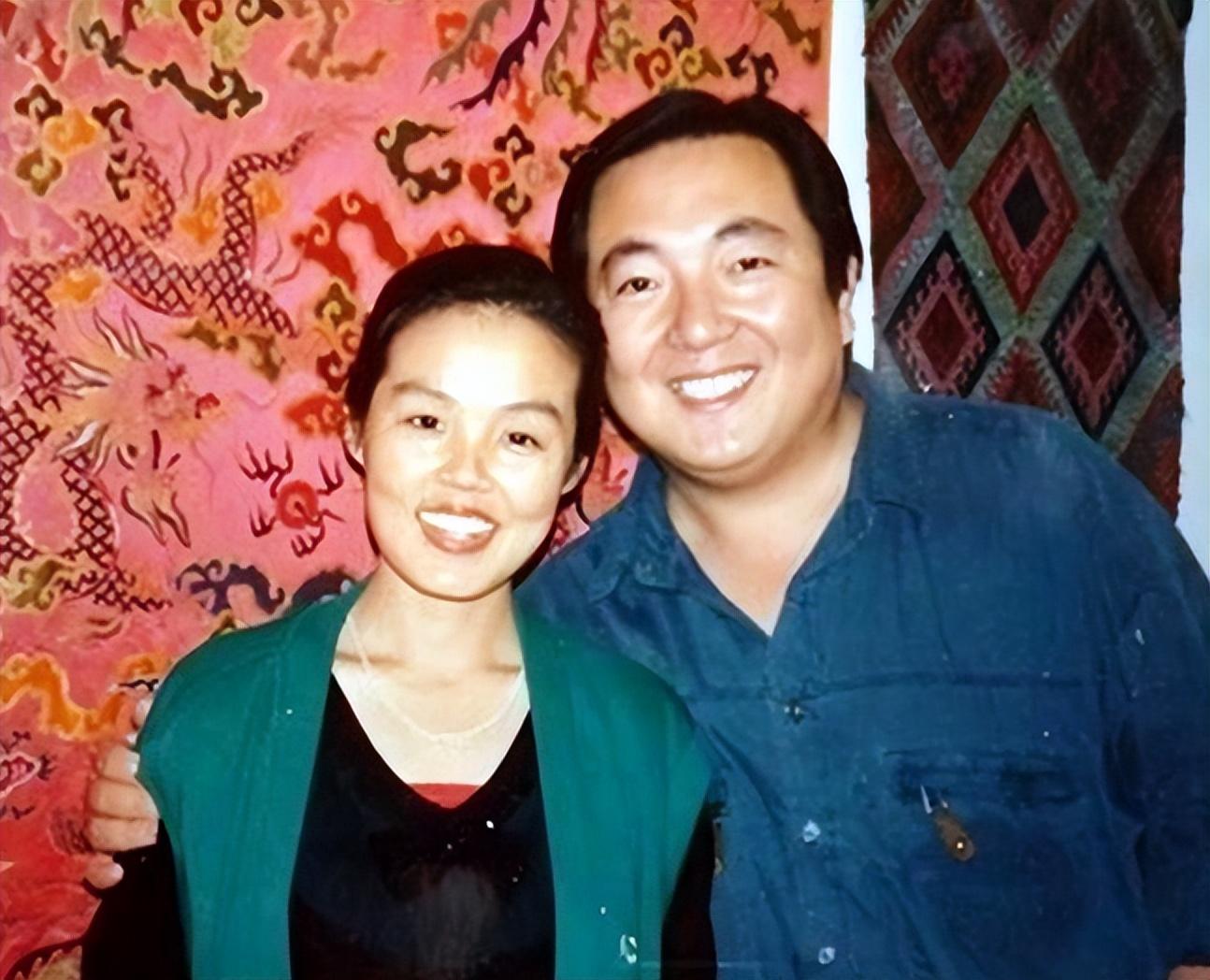 央视著名主持人董浩:两次死里逃生,妻子和女儿是他最坚强的依靠