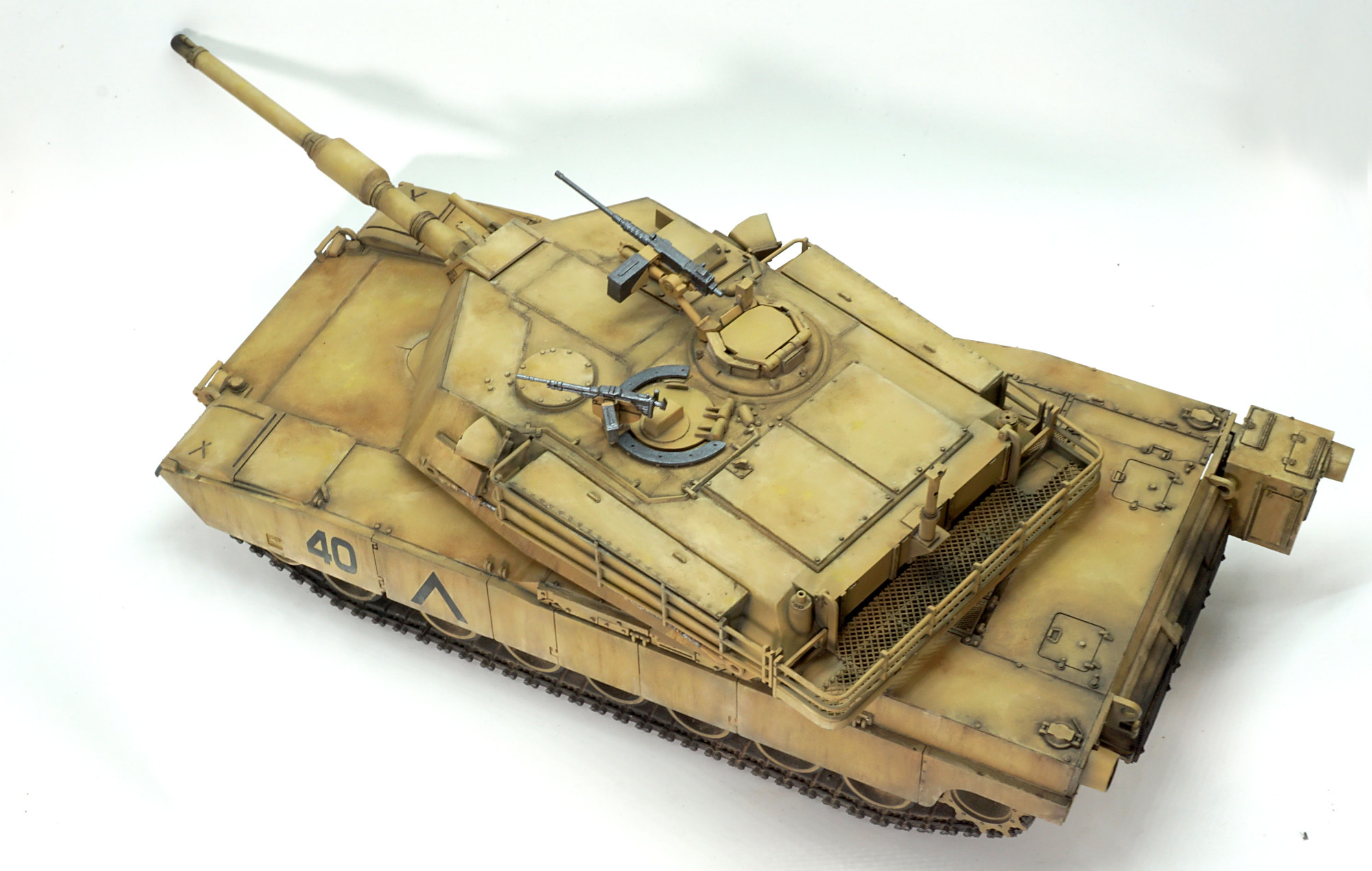 周末的快乐模型,田宫 1/35 m1a1 艾布拉姆斯主战坦克