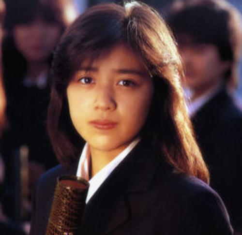 柯南角色原型,小兰一直被误解,灰原是国民歌姬,园子世良同一个