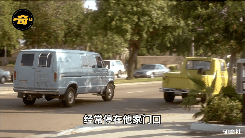 莱瑟塔档案3: 地下女蜥蜴人揭露"罗斯威尔"事件真相「研奇社」