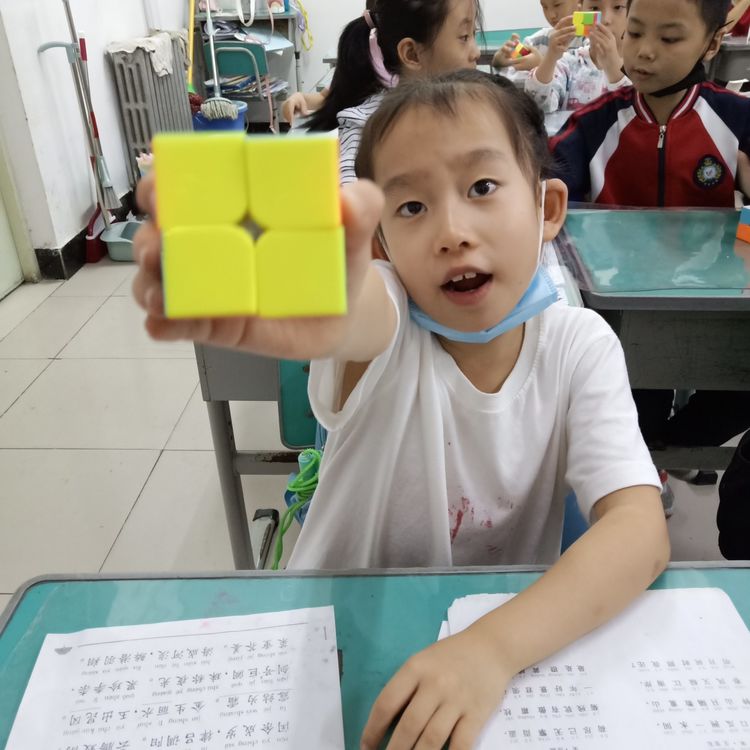 新学期|新学期起航！河北小学2019届二年级12班二阶魔方课程开始了