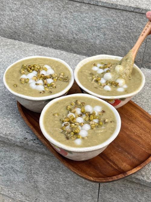 冬日养生甜品,细腻软糯香甜而不腻,做法简单快收藏