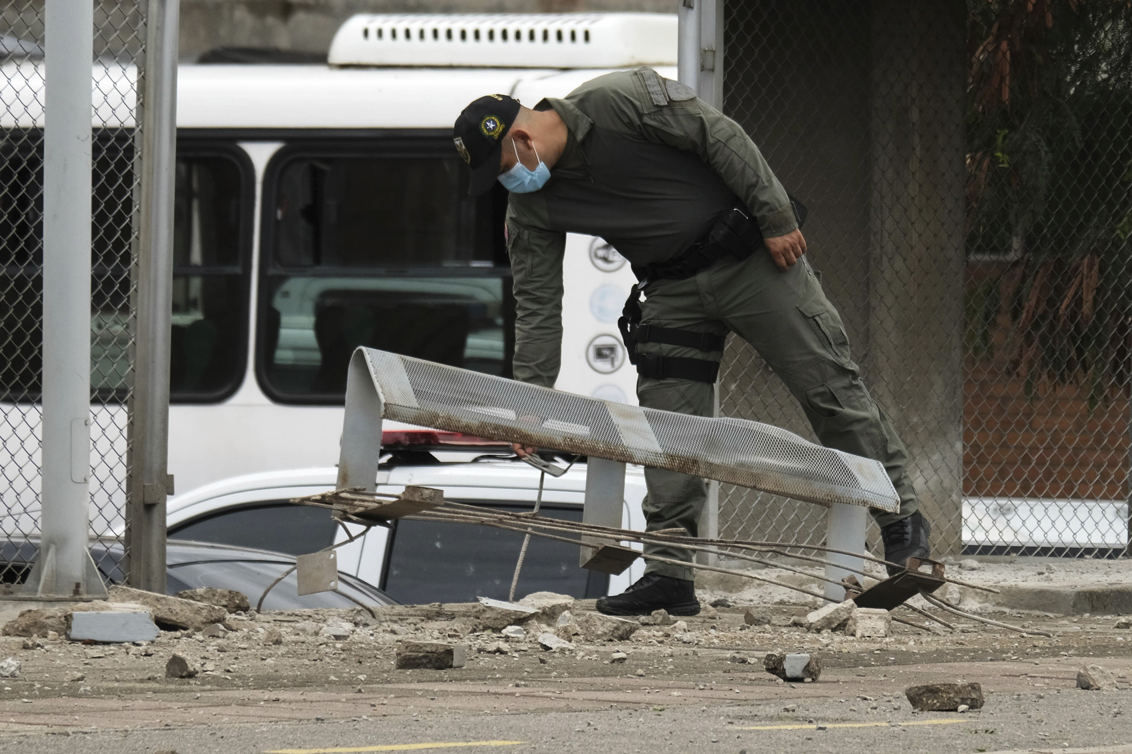 哥伦比亚东北部发生爆炸袭击致14人受伤(1)