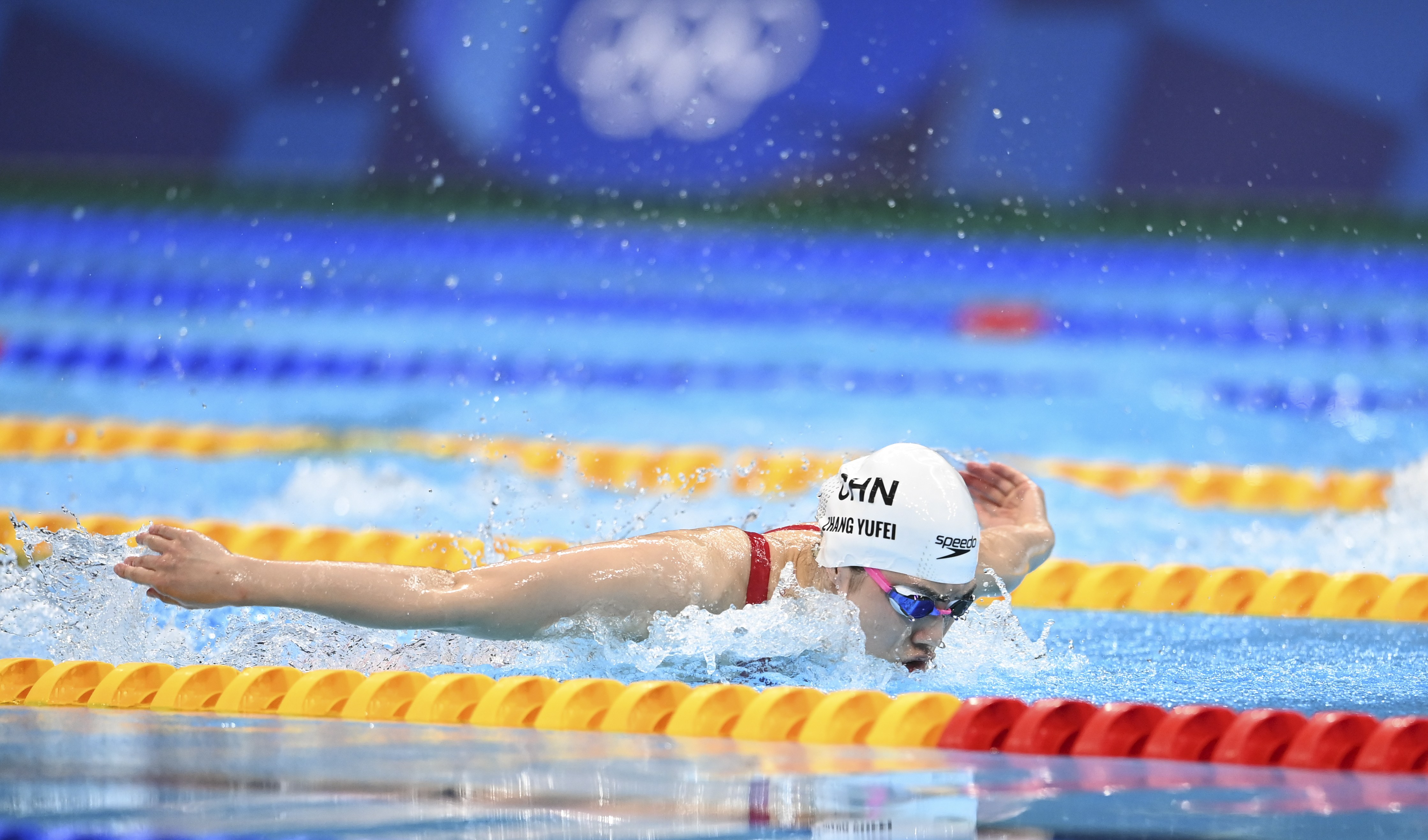 游泳——张雨霏女子200米蝶泳夺冠(3)