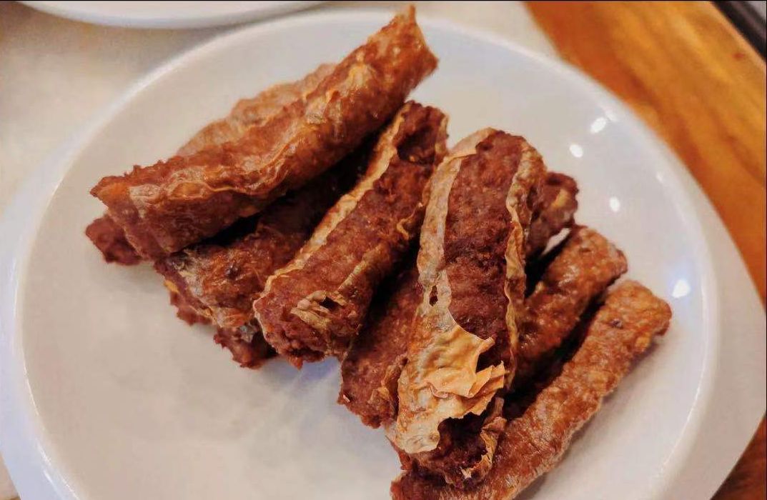 「美食菜谱」炸松肉:北京特色小吃,外酥里嫩,品尝老北京味道!