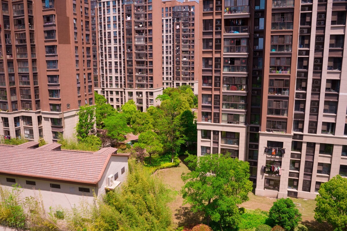 现在城市住宅中该如何防盗呢