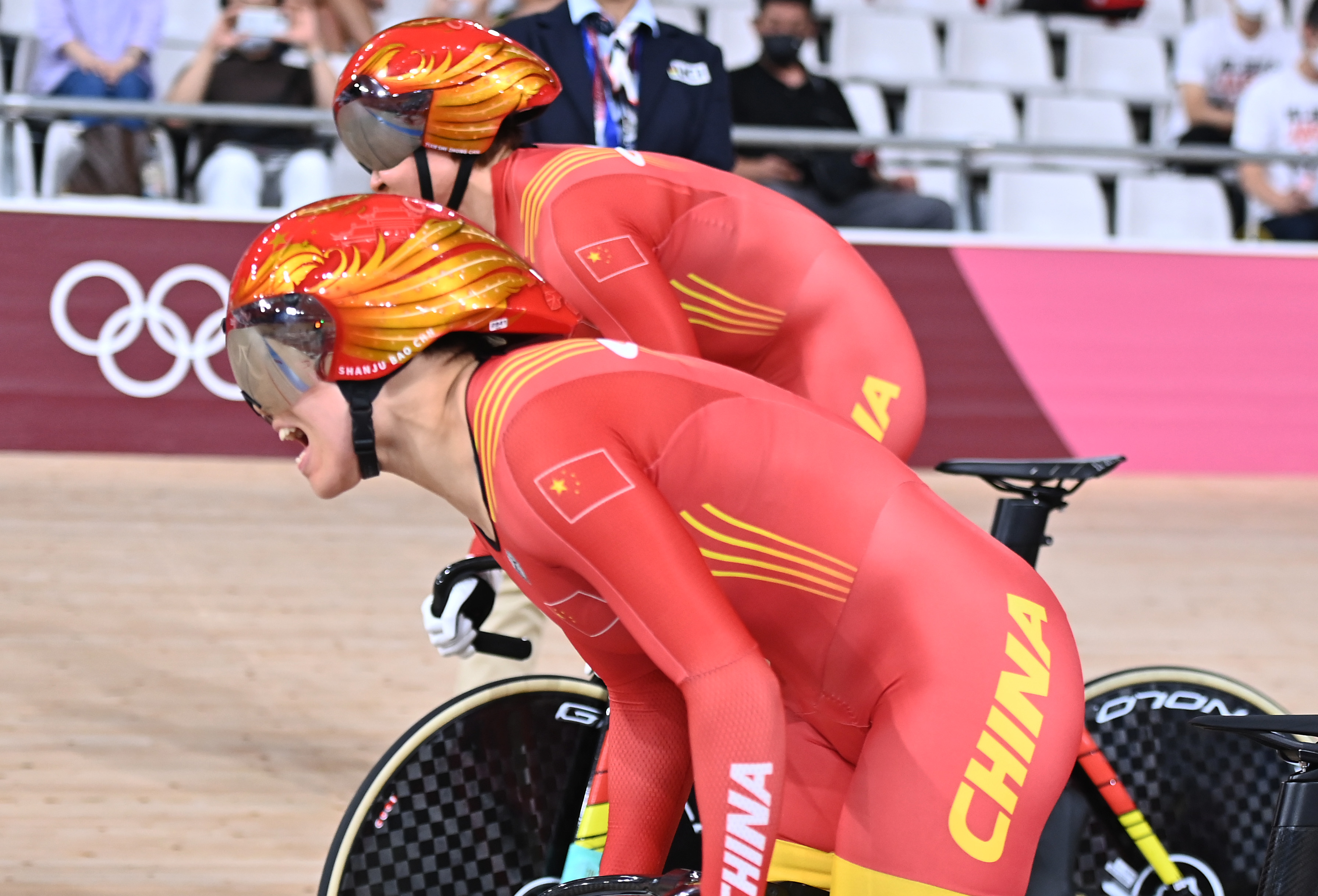场地自行车——女子团体竞速赛:中国队夺冠(2)