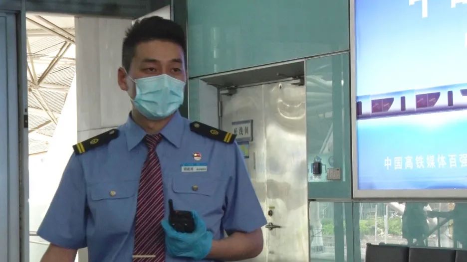 站长图片,熊出没火车站站长图片 站长图片,熊出没火车站站长图片